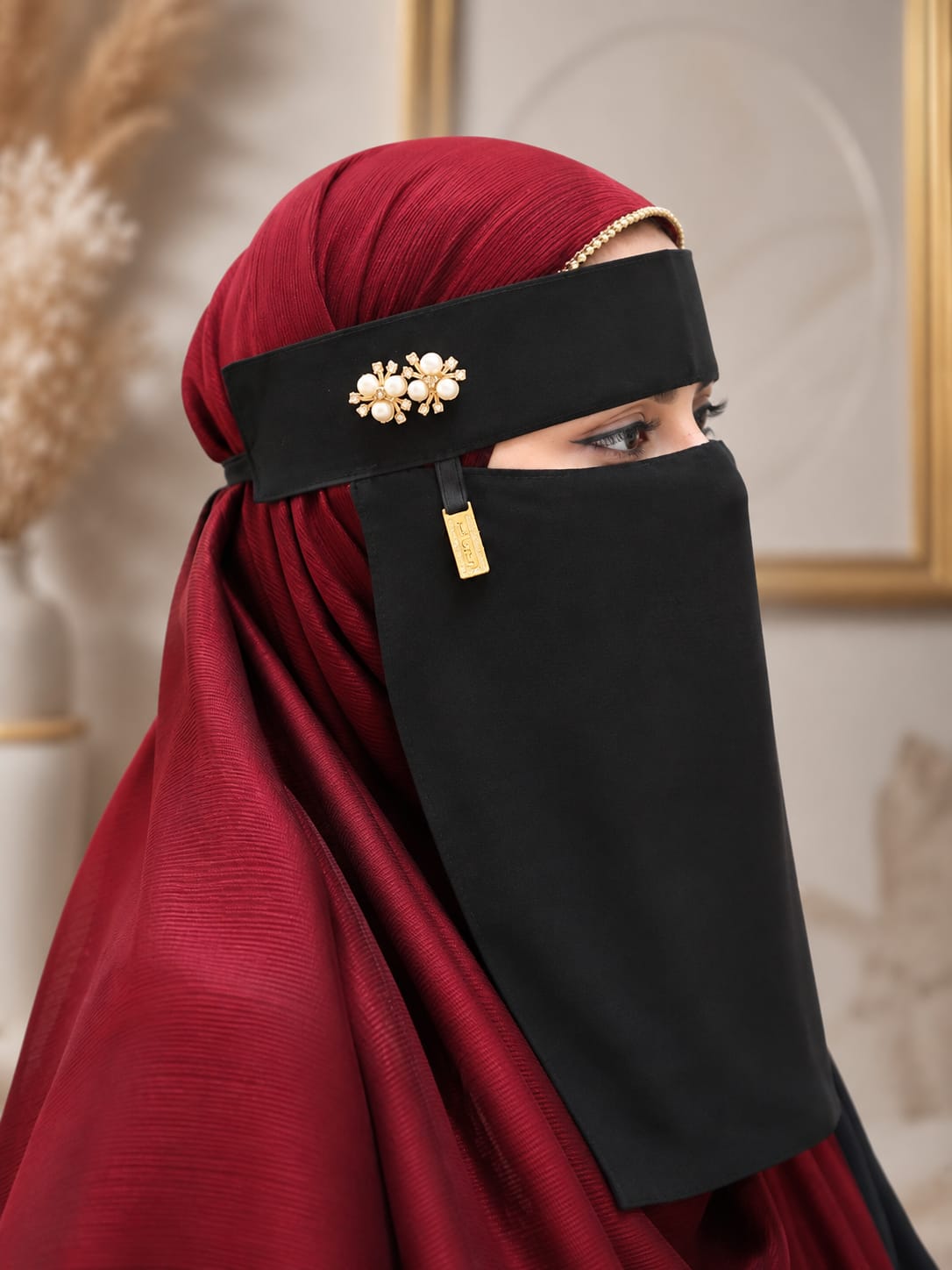 Pendent Brooch Niqab – Elegant Modest Face Veil